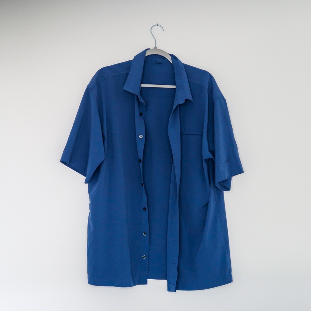 Nike golf shirt